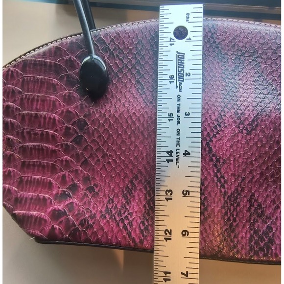 Unique Retro Burgundy Snakeskin Style Fan Shape Handbag‎ Women's - Picture 8 of 11